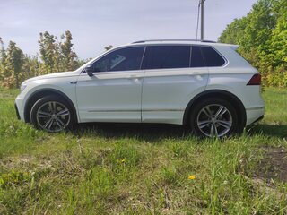 2019 Volkswagen Tiguan II, белый, 3149000 рублей, вид 2
