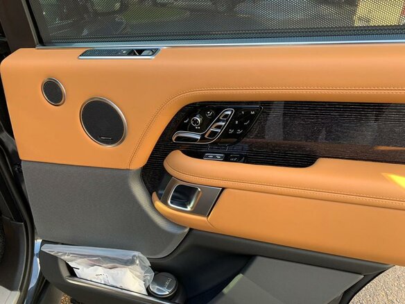 2020 Land Rover Range Rover Long IV Рестайлинг, серый, 9750000 рублей - вид 7