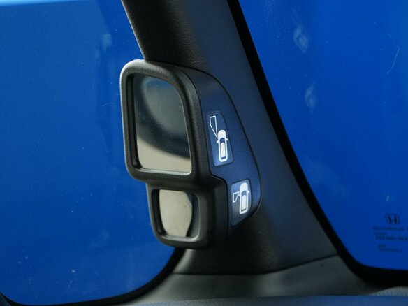 2021 Honda N-BOX II Рестайлинг, белый, 1599077 рублей - вид 13