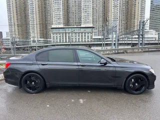 2011 Alpina B7 LWB 4WD Long F01/F02, чёрный, 3000000 рублей, вид 4