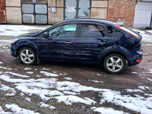 2010 Ford Focus II Рестайлинг, синий, 450000 рублей - вид 5
