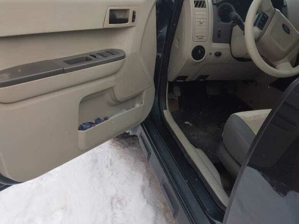 2008 Ford Escape II, серый - вид 4