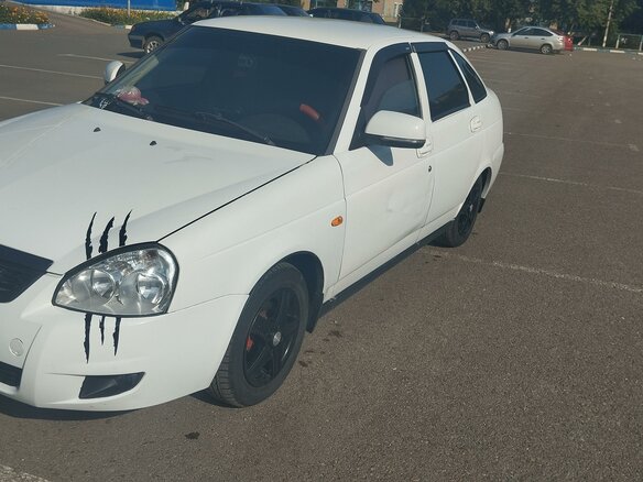 2009 Lada (ВАЗ) Priora I, белый, 190000 рублей