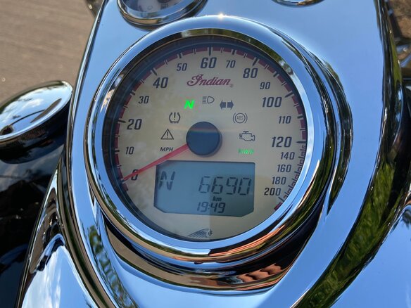 2016 Indian Chief Vintage, чёрный, 1600000 рублей - вид 4