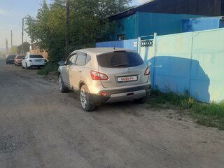 2010 Nissan Qashqai I Рестайлинг, серебристый, 1150000 рублей, вид 5