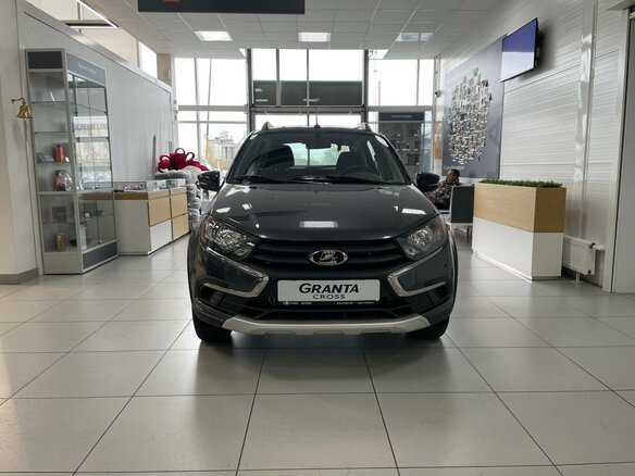 2026 Lada (ВАЗ) Granta Cross I Рестайлинг, серый, 1216000 рублей - вид 2