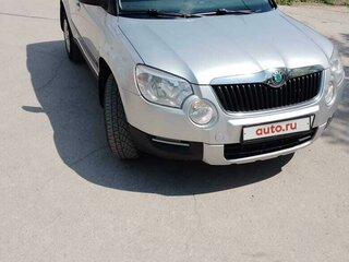 2012 Skoda Yeti I, серебристый, 860000 рублей, вид 2