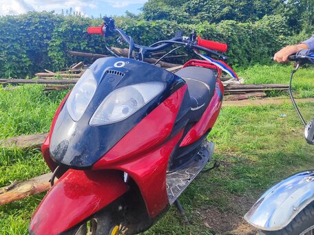 2013 Wanderer 1SP, красный, 33000 рублей, вид 1