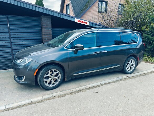 2017 Chrysler Pacifica RU, серый - вид 23