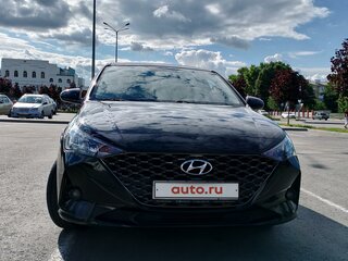 2020 Hyundai Solaris II Рестайлинг, чёрный, 1805000 рублей, вид 2