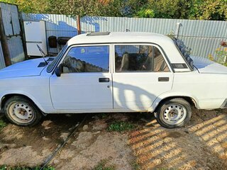 2011 Lada (ВАЗ) 2107, белый, 150000 рублей, вид 3