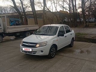 2013 Lada (ВАЗ) Granta I, белый, 350000 рублей, вид 1
