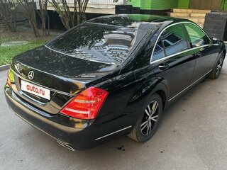 2010 Mercedes-Benz S-Класс 500 Long V (W221) Рестайлинг, чёрный, 1700000 рублей, вид 5