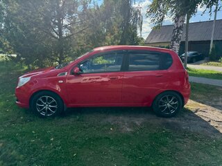 2010 Chevrolet Aveo I Рестайлинг, красный, 510000 рублей, вид 5