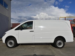 2014 Mercedes-Benz Vito 116 CDI L2 II (W639) Рестайлинг, белый, 2500000 рублей, вид 1