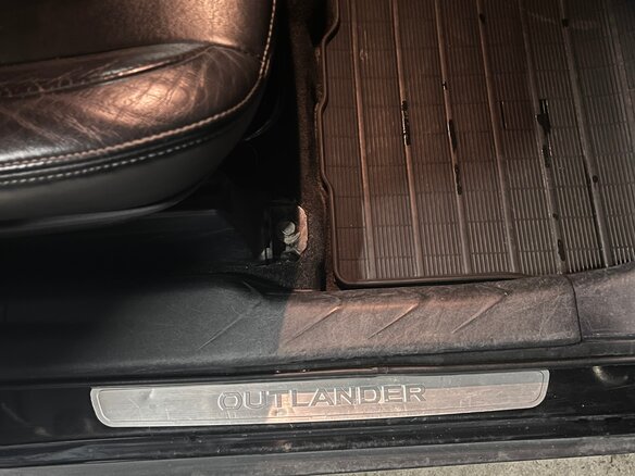 2008 Mitsubishi Outlander II, чёрный, 850000 рублей - вид 22