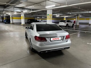 2014 Mercedes-Benz E-Класс 300 IV (W212, S212, C207) Рестайлинг, серебристый, 2550000 рублей, вид 4