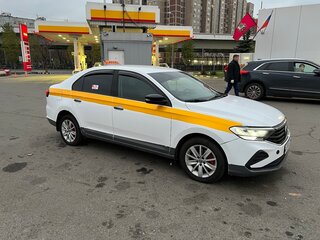2021 Volkswagen Polo VI, белый, 1300000 рублей, вид 2