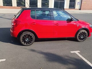 2012 Skoda Fabia II Рестайлинг, красный, 800000 рублей, вид 4