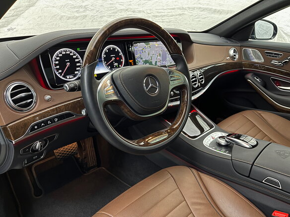 2016 Mercedes-Benz Maybach S-Класс 400 I (X222), чёрный - вид 1