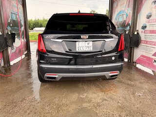 2022 Cadillac XT5 I Рестайлинг, чёрный, 4000000 рублей, вид 4