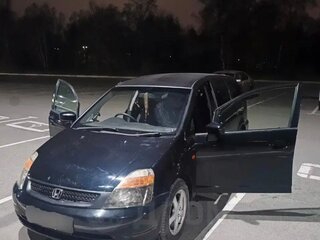 2002 Honda Stream I, чёрный, 620000 рублей, вид 1