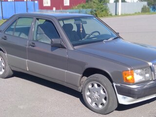 1990 Mercedes-Benz 190 (W201), серый, 300000 рублей, вид 1