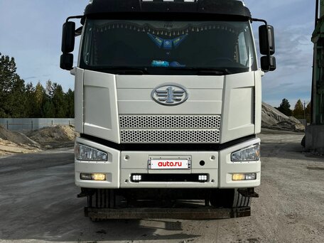 2022 FAW J6 CA3310, белый, 2700000 рублей, вид 1