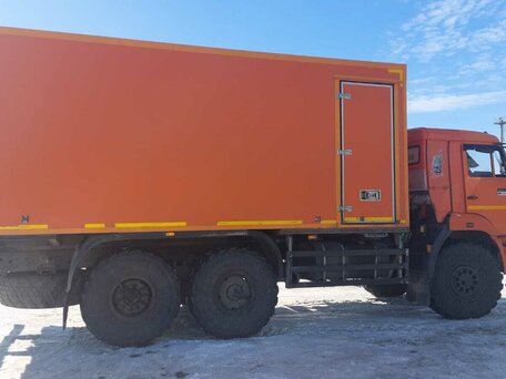 2017 КамАЗ 43118, красный, 5500000 рублей, вид 5