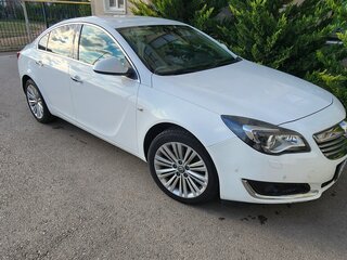 2014 Opel Insignia I Рестайлинг, белый, 1800000 рублей, вид 1
