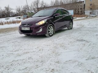2011 Hyundai Solaris I, фиолетовый, 820000 рублей, вид 1