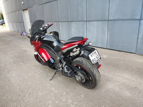 2011 Kawasaki Z 1000SX, красный, 500000 рублей - вид 3