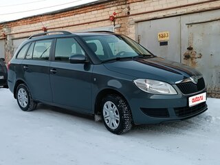 2011 Skoda Fabia II Рестайлинг, серый, 829000 рублей, вид 3
