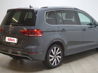 2022 Volkswagen Touran L II, серый, 3250000 рублей, вид 4