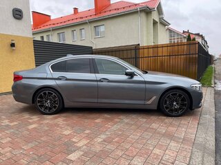 2019 BMW 5 серии 525d VII (G30/G31/G38), серый, 3100000 рублей, вид 5