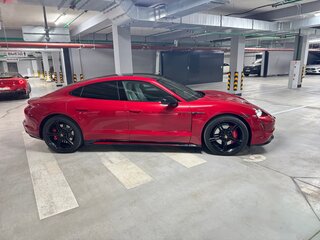 2021 Porsche Taycan 4S I, красный, 9000000 рублей, вид 5