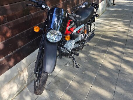 2025 Bajaj Boxer BM 150X, чёрный, 149000 рублей, вид 2
