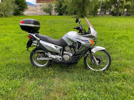 2001 Honda XL650V Transalp, серебристый, 430000 рублей, вид 1