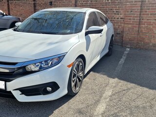 2018 Honda Civic X, белый, 2200000 рублей, вид 2