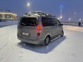 2011 Hyundai H-1 II, серебристый - вид 3