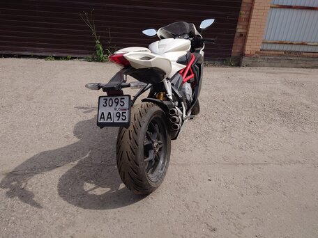 2014 MV Agusta F3 800, белый, 1200000 рублей, вид 4