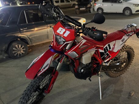2025 Regulmoto Holeshot, красный, 195000 рублей, вид 5
