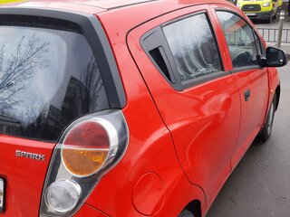 2011 Chevrolet Spark III, красный, 370000 рублей, вид 3