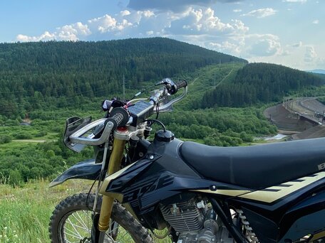 2023 BSE Z3, чёрный, 120000 рублей, вид 2
