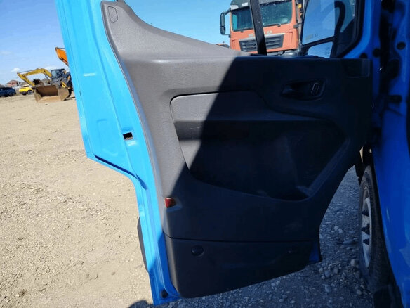 2021 Ford Transit, синий, 2905000 рублей - вид 8