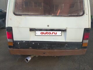 1989 Mazda Bongo III, белый, 150000 рублей, вид 1