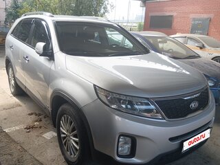 2013 Kia Sorento II Рестайлинг, серебристый, 1136210 рублей, вид 2