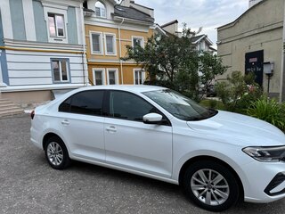 2021 Volkswagen Polo VI, белый, 1750000 рублей, вид 3