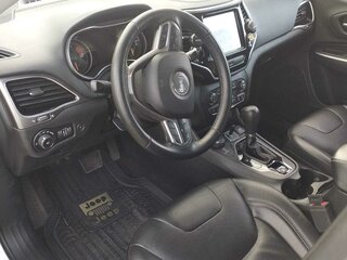 2018 Jeep Cherokee V (KL) Рестайлинг, белый, 2300000 рублей, вид 5