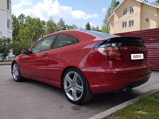 2006 Mercedes-Benz C-Класс 180 II (W203) Рестайлинг, красный, 1500000 рублей, вид 3